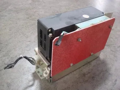 Westinghouse Digitrip RMS/R800 Trip Unit RH84CLIG with Base Unit PR6A06A060 Used