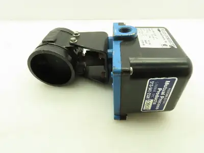 Jamesbury ER-12-01-M 3" Grooved Butterfly Valve Electric Actuator 120V