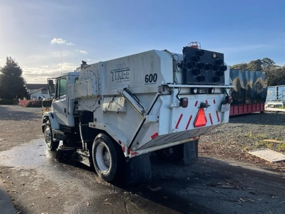 Used _UNKNOWN_ _UNKNOWN_ Street Sweeper California US | Bay Area CNC Machinery #1250629