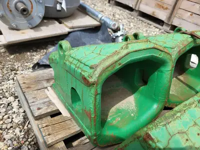 Bucket Tooth Adaptor 8130H112TK-E3-2
