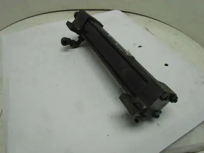 Used HYDROLINE _UNKNOWN_ Hydraulic Cylinders | Arrow Industrial #632793