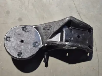 NEW 2023 PACCAR P03-08402L
