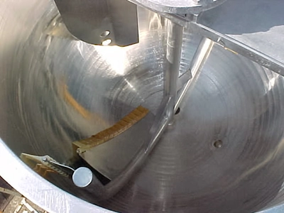 USED GROEN SCRAPE AGITATED JACKET KETTLE 300 GALLON KETTLE