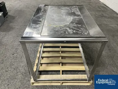USED Environmental Specialties Enviromental Specialties Environmental Chamber, Model ES2000