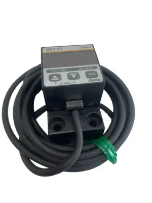 NEW SUNX DP3-41 DIGITAL PRESSURE SENSOR DP341