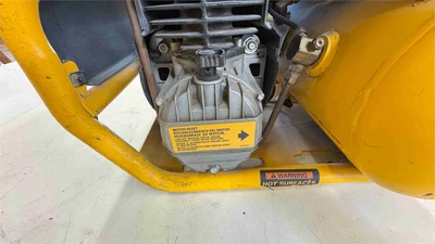 Used DEWALT D55155 Air Compressors, Portable California US | MachineryMax #1393385