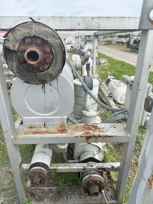 INDUSTRIAL ENGINEERING EQUIPMENT 80 kW Oil Temperature Control Unit (Sterlco Type) | Perry Equipment (2)