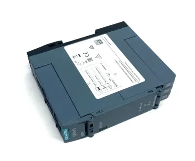 | Siemens 3RQ2000-2AW00 SIRIUS Coupling Relay 24-240V MISSING ONE COVER - Used