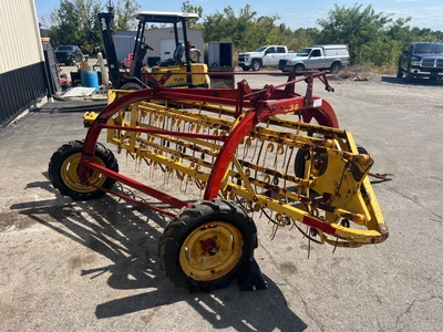 NEW HOLLAND 256 Dolly Rake | County Equipment Company LLC (7)
