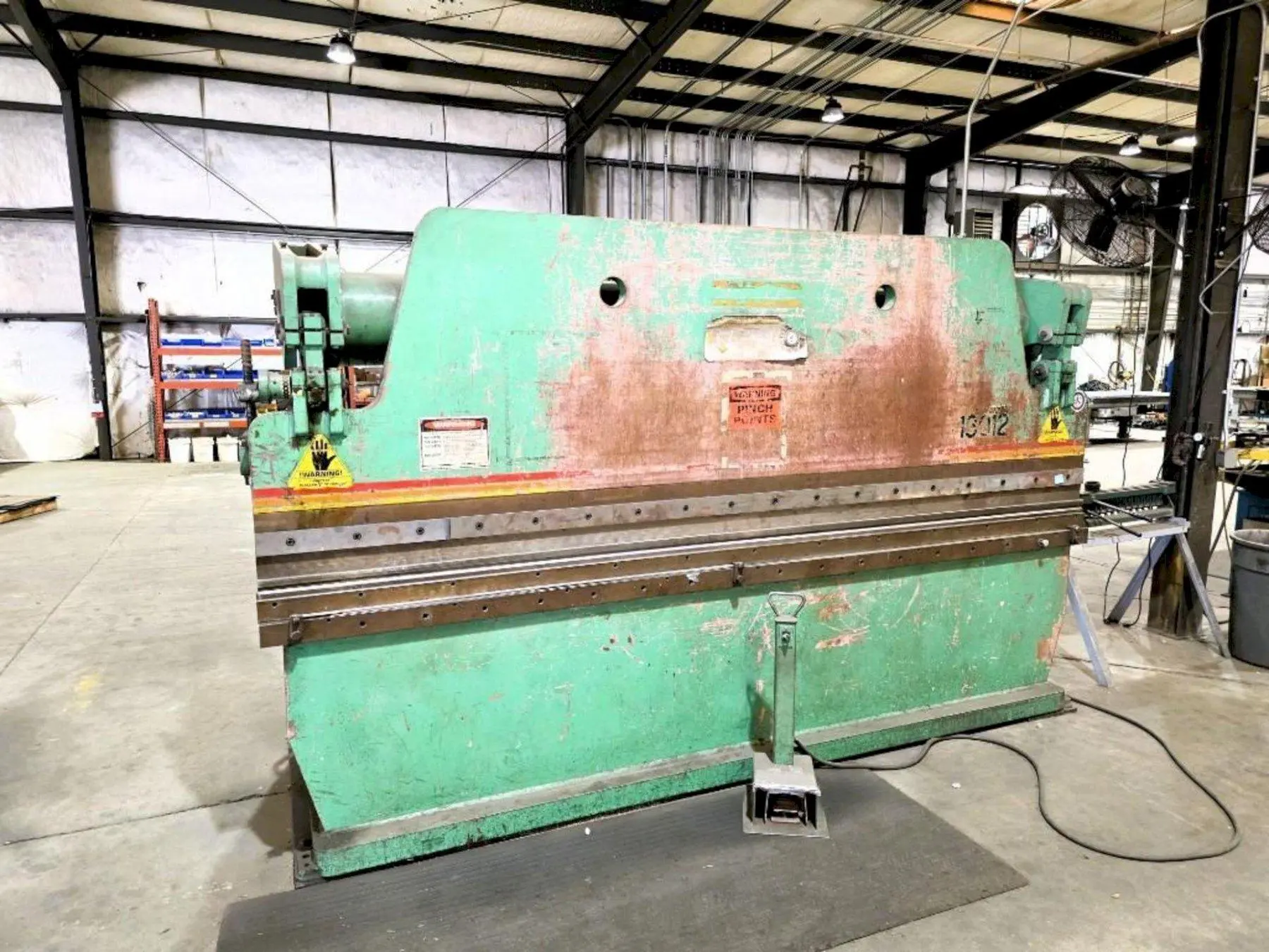USED ACCURPRESS 713012