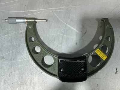 Used MITUTOYO 103909 Micrometers Ohio US | HGR 24 #1462179