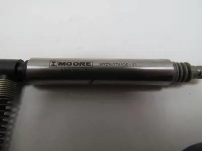 Moore 13820-1 Linear Transducer Probe Sensor
