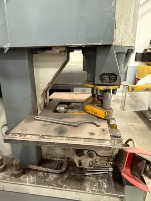 2000 KINGSLAND 60XS Shearing Equipment | ListingHippo (2)