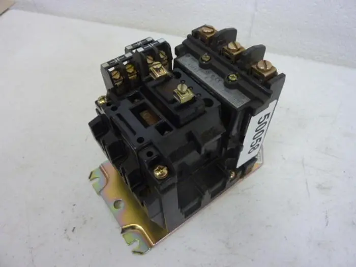 Used ALLEN BRADLEY 500-AOD93 SER B PLC Contactors Michigan US | Ideal Machinery #710179