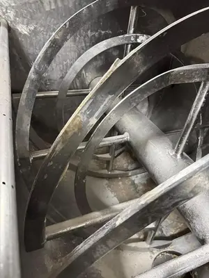 USED RIBBON BLENDER 200 CUBIC FEET