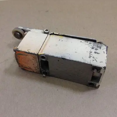 USED TELEMECANIQUE C2JK05