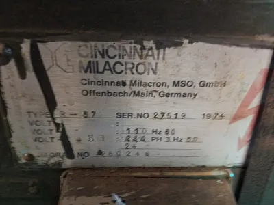 1974 CINCINNATI R-57 GRINDERS, CYLINDRICAL – UNIVERSAL | GCH Machinery (3)