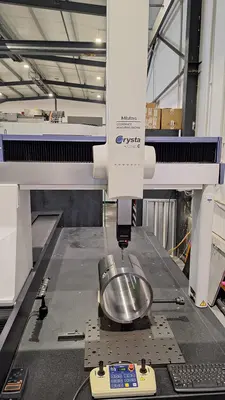 USED 2006 MITUTOYO CRYSTA APEX C9206