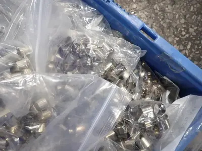 Metal Clips