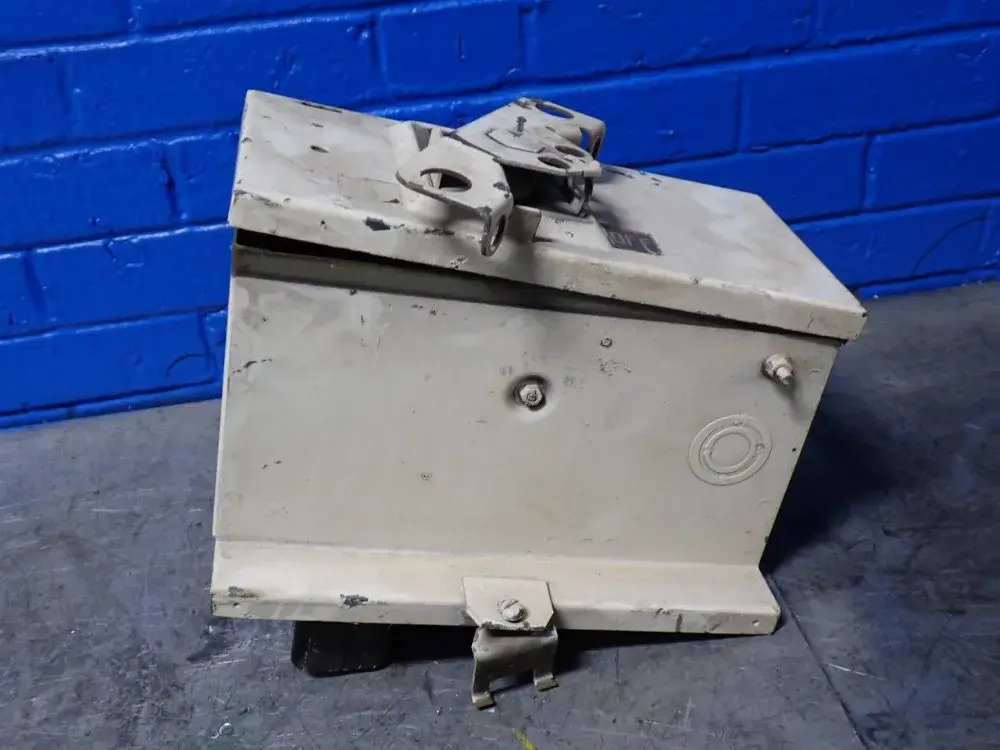 USED SQUARE D SD3603