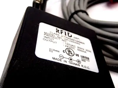Used RFID INC HOCKEY PUCK ANTENNA W/ POWER SUPPLY, 10' DB25 CORD Power Supplies | Maverick Industrial Sales #1106075