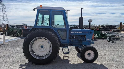 USED 1980 FORD 7600