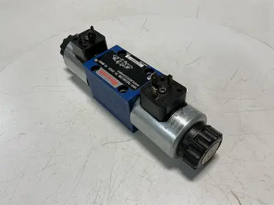 USED REXROTH 4WE6J62/EG24N9K4