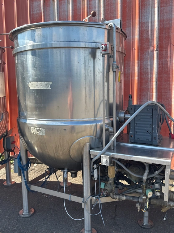 Used 2013 CLEVELAND RANGE 300 GALLON Stainless Steel Tanks New Jersey US | Perry Equipment #289955
