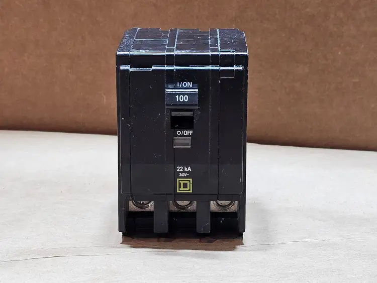 Used SQUARE D QO3100VH Switchgears British Columbia CA | Lenmark #913599