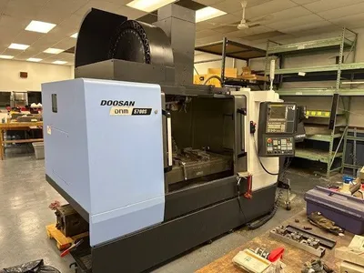 2018 DOOSAN DNM 5700S Vertical Machining Centers | Machinery Resources International (2)