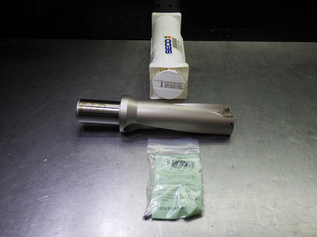 SECO 1.9375" Indexable Drill 1.5" Shank SD503-1937-581-1500R7 (LOC2366)