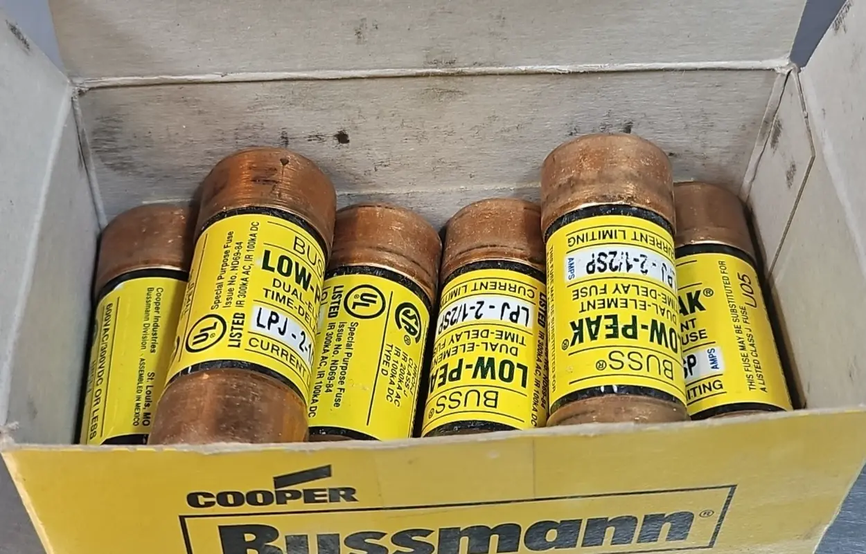 Bussmann LPJ-2-1/25P Fuse (Box w/6) Loc4E44