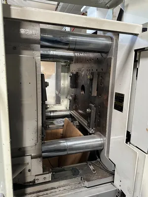 2009 TOSHIBA EC240NIIV30-8B Horizontal Plastic Injection Molding Machines | JYC MACHINERY (4)