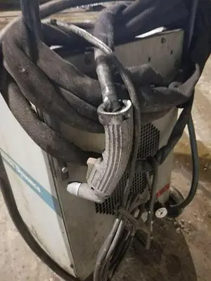 USED 1996 THERMAL DYNAMICS PAK5XR