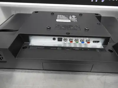 Used Phillips Used Phillips 3000 series LED-LCD TV 24PFL3603/F7 Video/CATV/Television Illinois US | Falcon Restaurant Supply #1375869