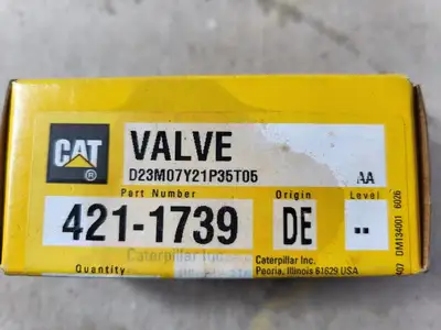 NEW CATERPILLAR 421-1739