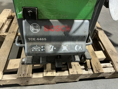 Used BOSCH TCE 4465 PREMIUM AUTOMATIC TELESCOPING TILT-BACK TIRE CHANGER Valve Grinders Michigan US | Miedema Asset Management Group #1437281