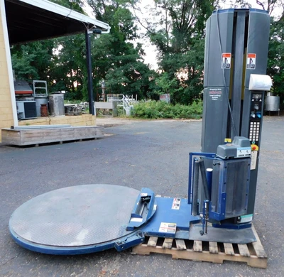 Used LANTECH Q 300 XT Wrapping Machines New Jersey US | Champion Trading Corporation #1471055