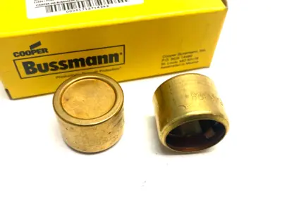 USED COOPER BUSSMANN FUSE REDUCER CLASS J, MAKES 30A/600V FUSE FIT 60A CLIPS