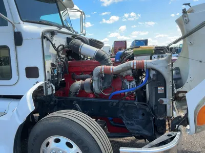 USED 2011 PETERBILT 386