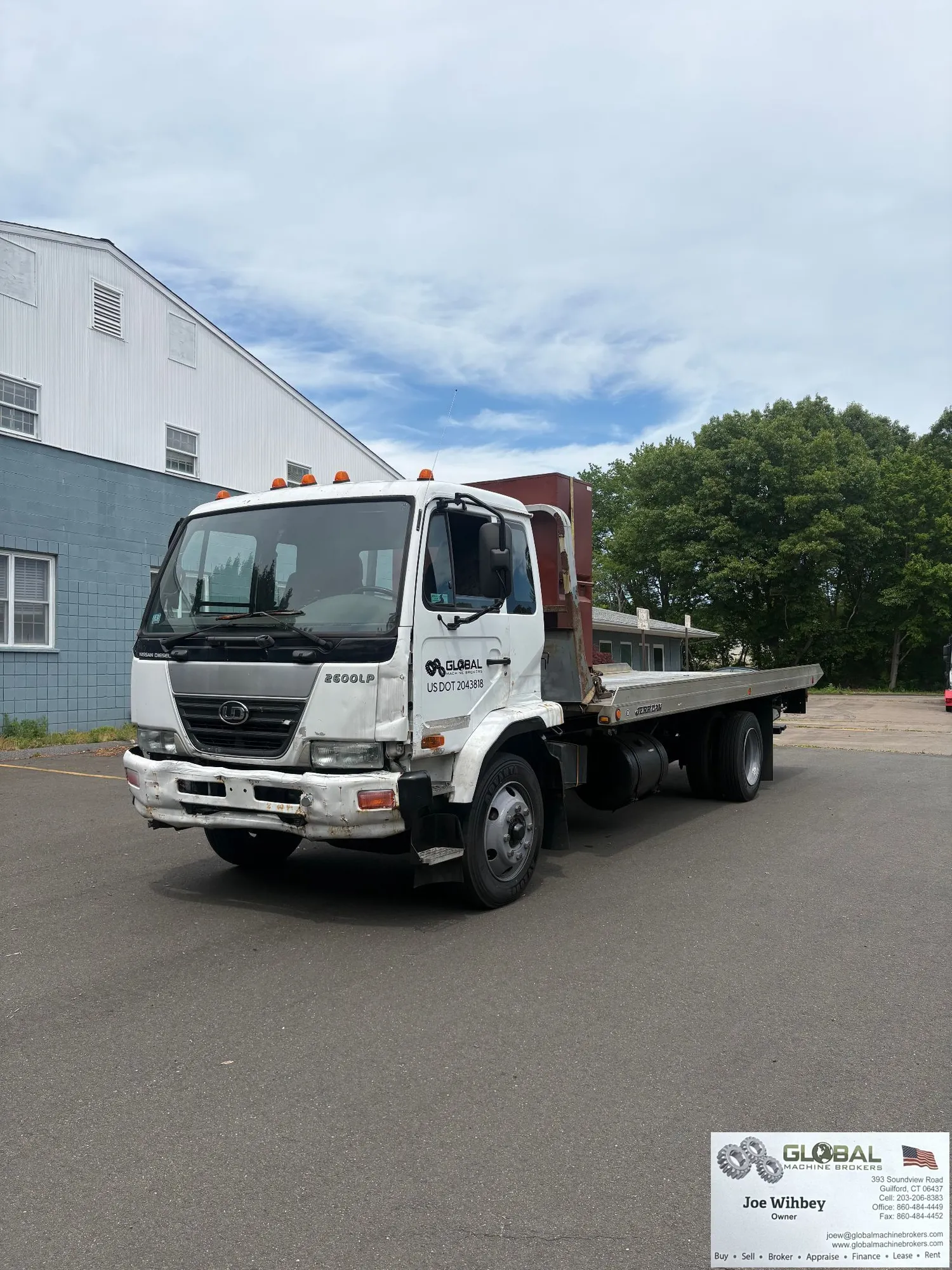 2008 Nissan UD 2600LP Diesel 22FT Roll Back Tow Truck - Single 18k Axle