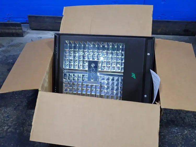 Used LSI INDUSTRIES INC _UNKNOWN_ Lighting Ohio US | HGR 24 #1129813