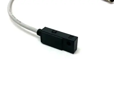 USED SMC AUTO REED SWITCH M8 3-PIN CONNECTION