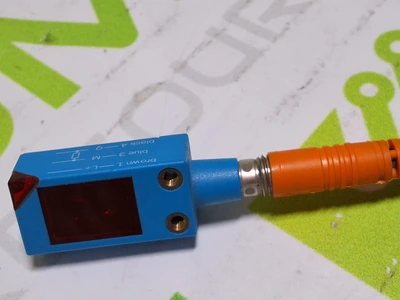 SICK WL4-2F330 PHOTOELECTRIC PROXIMITY SENSOR