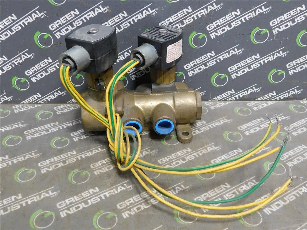 ASCO EFHC8344G82MO 4-Way Red Hat Solenoid Valve 1/2" NPT 20.6W 125 psi New