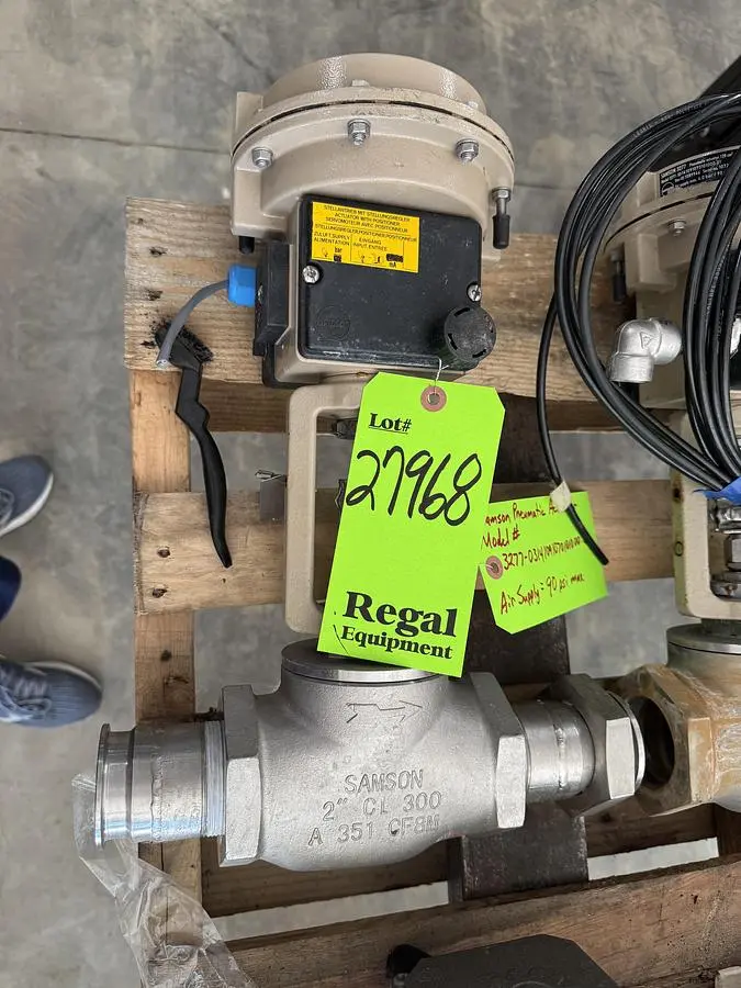 USED SAMSON PNEUMATIC ACTUATED VAVLE