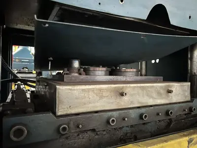 USED 1995 WABASH WABASH V50H-18-BCY PRESS
