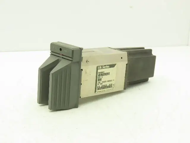 Foxboro P0400ZC Power Supply Module 24VDC Rev G I/A Series