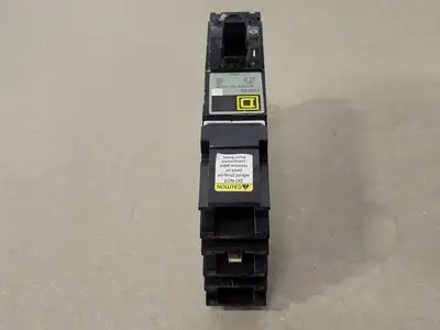USED SQUARE D FH16015B
