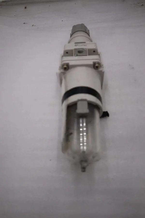 SMC AW60-N10E1-Z-B FILTER/REGULATOR STOCK H1548